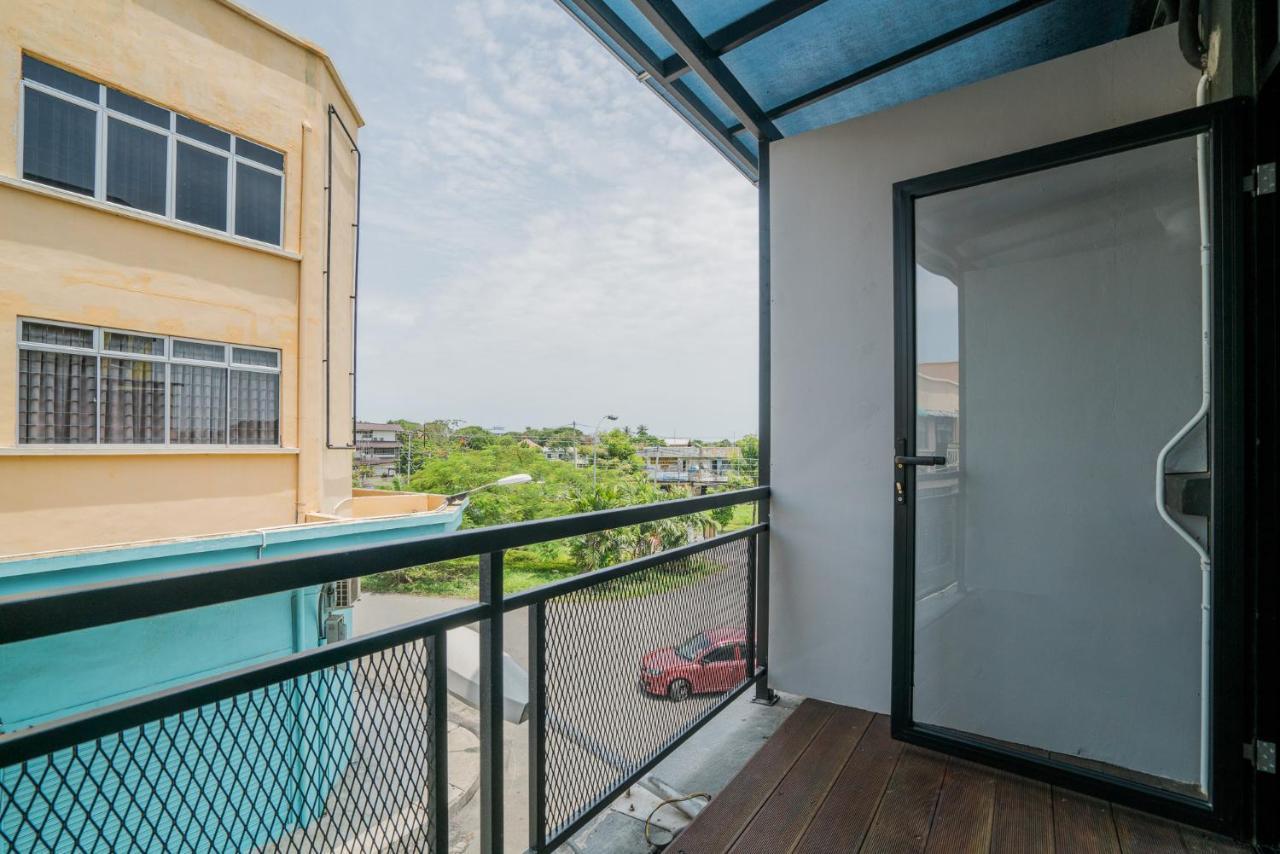 Paly Hotel เซมปอร์นา ภายนอก รูปภาพ